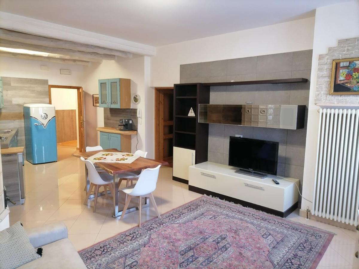 Relax House Apartment เทนโน ภายนอก รูปภาพ